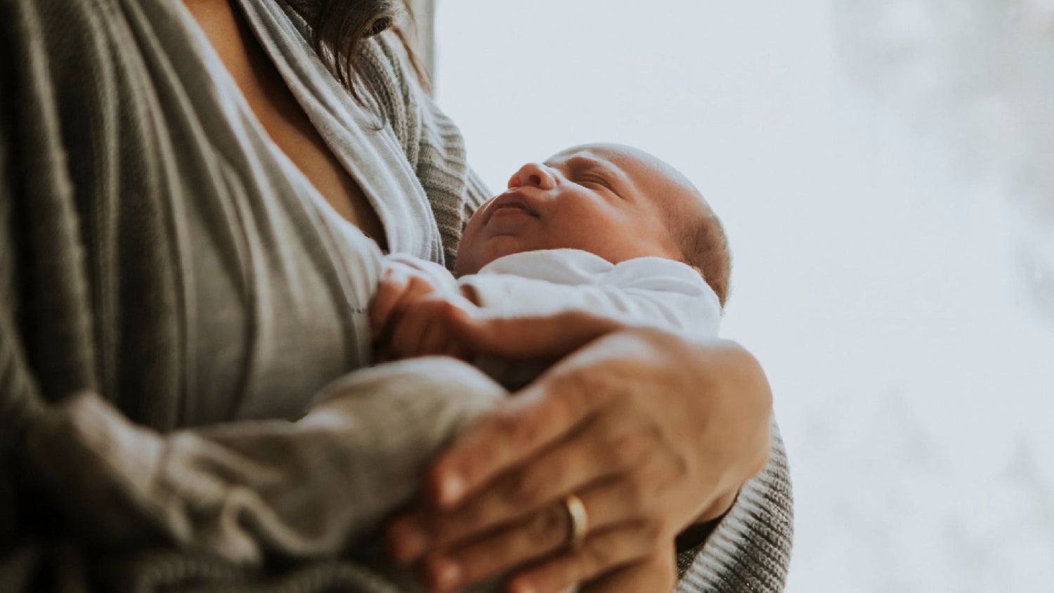 Experiencing Motherhood for the First Time: A Precious Phase of Your Life.