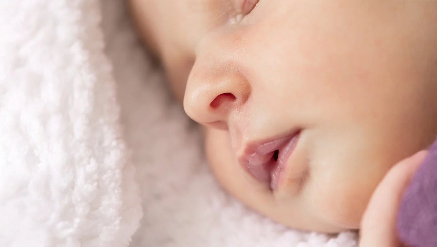 Preventing Chapped Lips During Winter: Benefits of Using Baby Lip Balm Daily