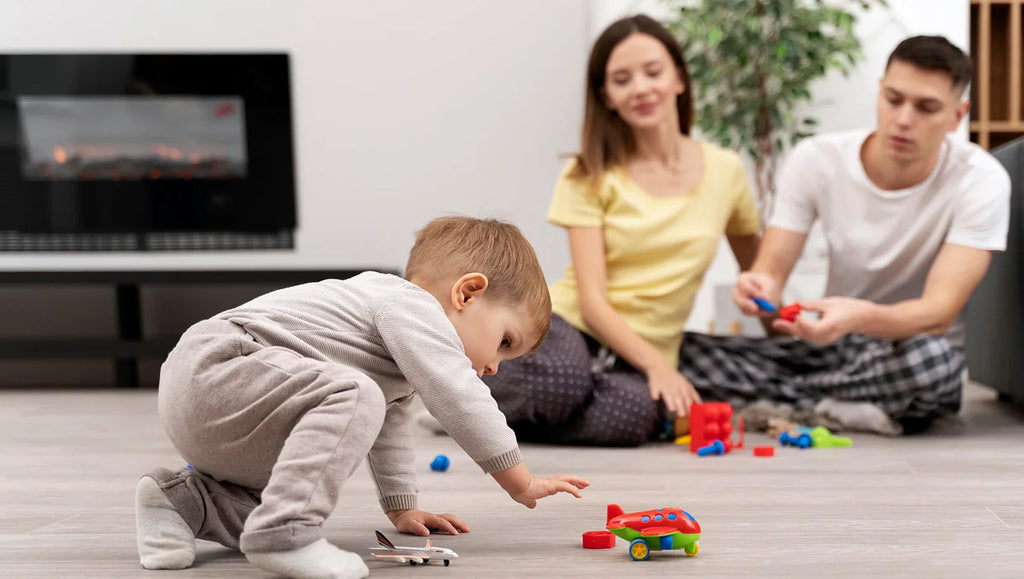 The Right Way to Bathe a Newborn: Steps, Water Temperature & Timing