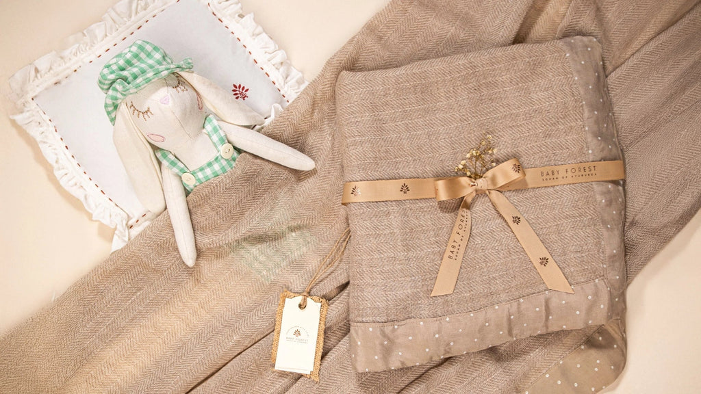 Benefits of Choosing a Pashmina Baby Blanket for a Little One