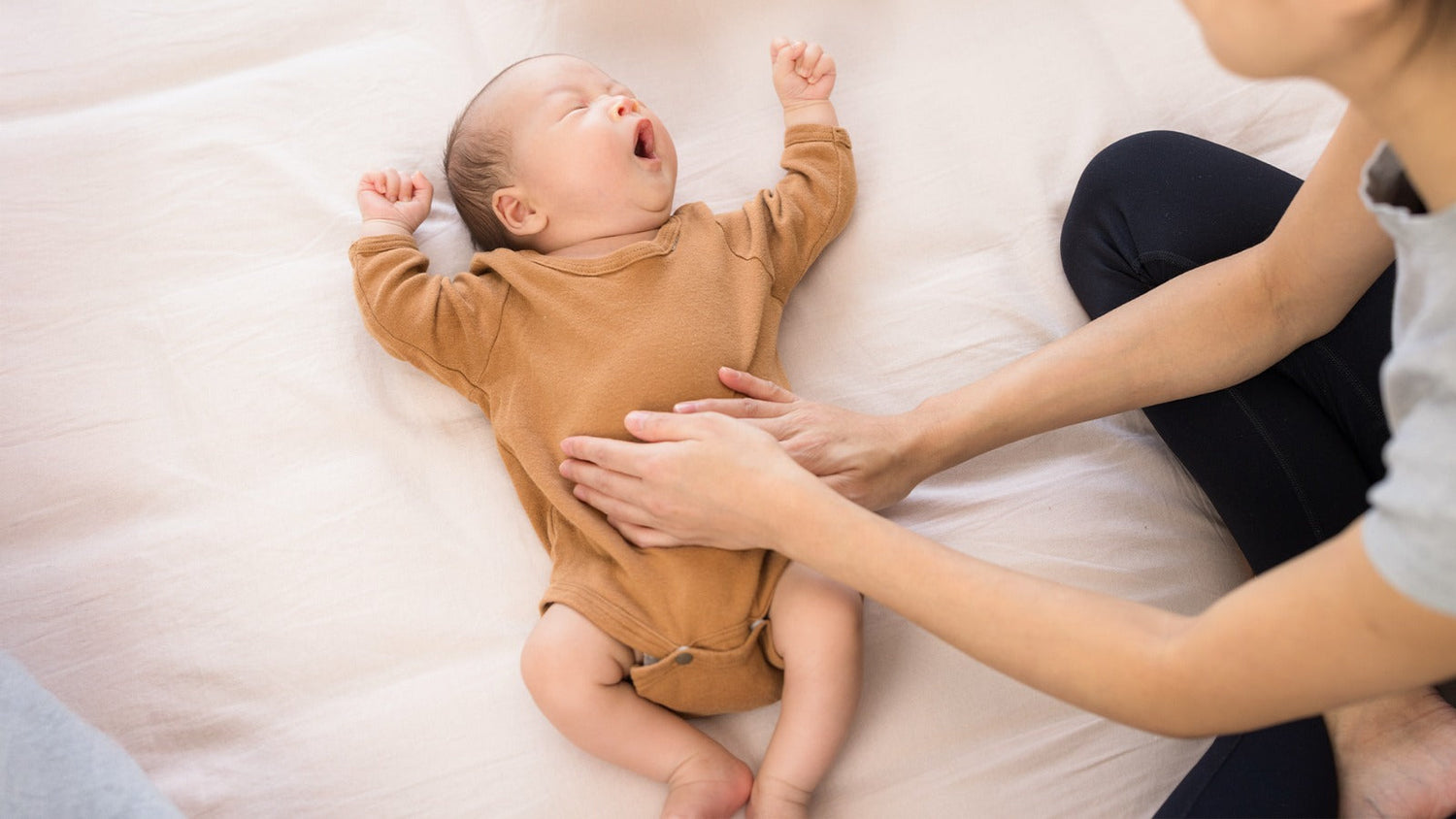 Gentle Relief for Little Tummies: How Tummy Roll-Ons Ease Colic