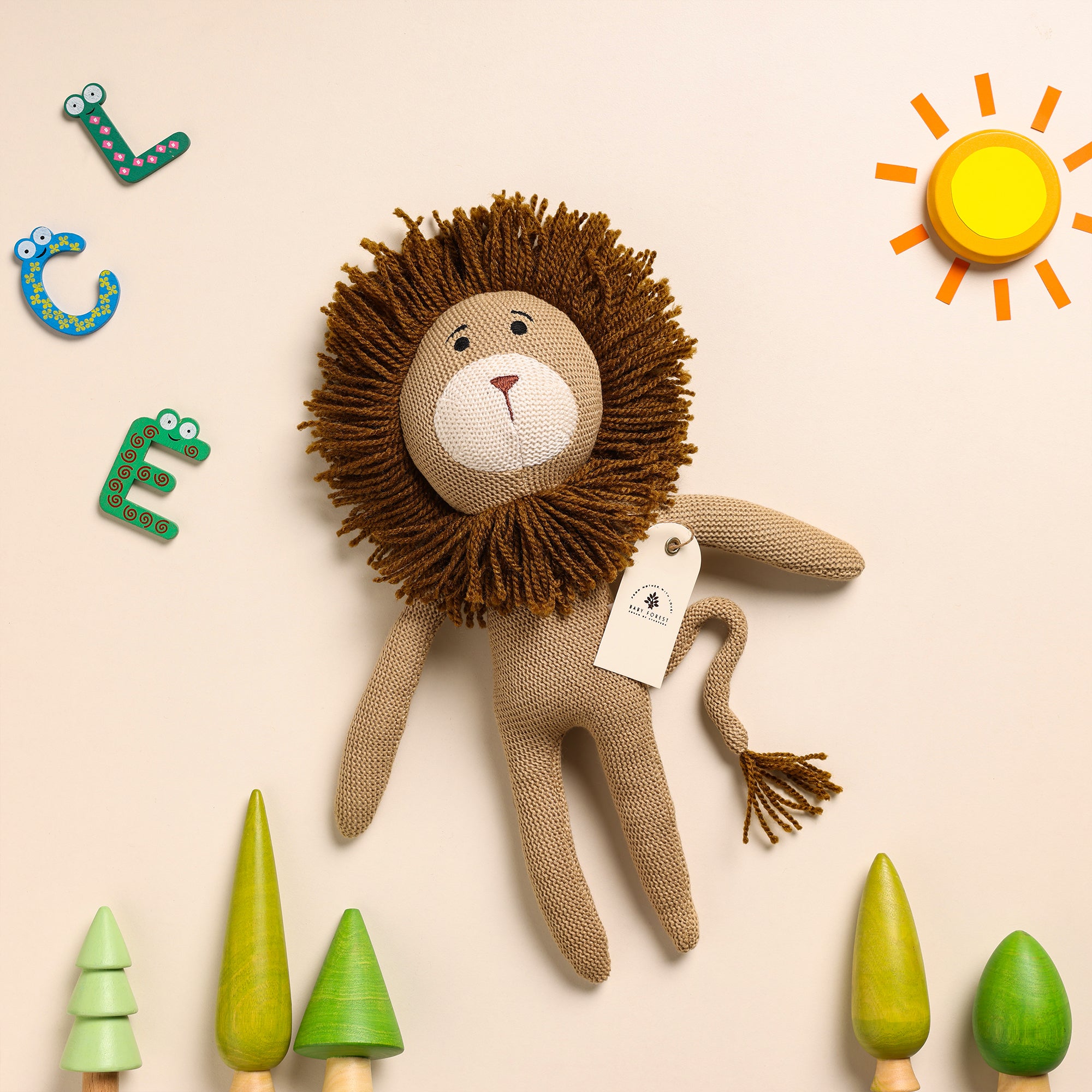Cuddly Buddies King Lio Soft Toy Image 01