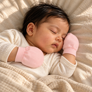 Komal Aavran Baby Swaddle Set Image 05- Baby Pink