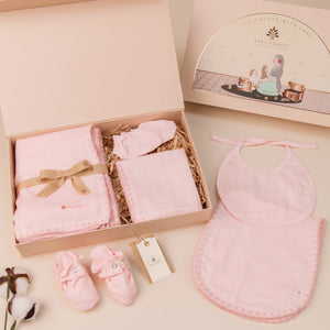Komal Aavran Baby Swaddle Set (Baby Pink) 02