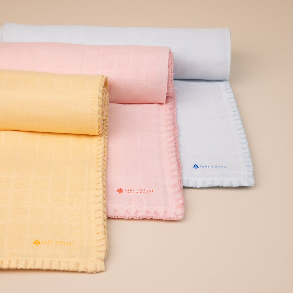 Komal Aavran Baby Swaddle Set